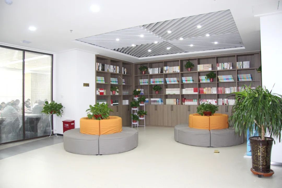 閱覽區(qū) 閱覽區(qū)